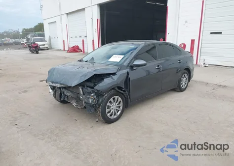 2021 Kia Forte Fe из США, поврежденный, VIN 3KPF24AD4ME401741